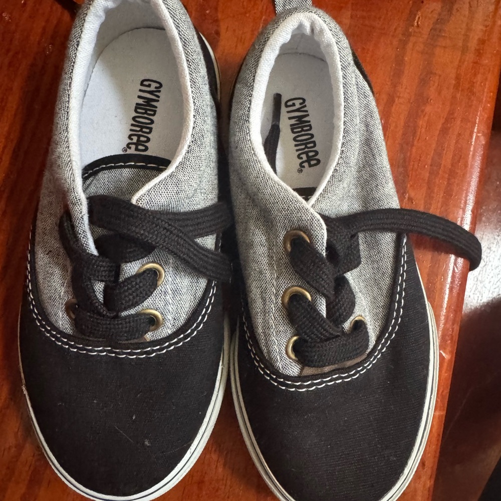 Gymboree Black and Gray Lace-Up Sneakers